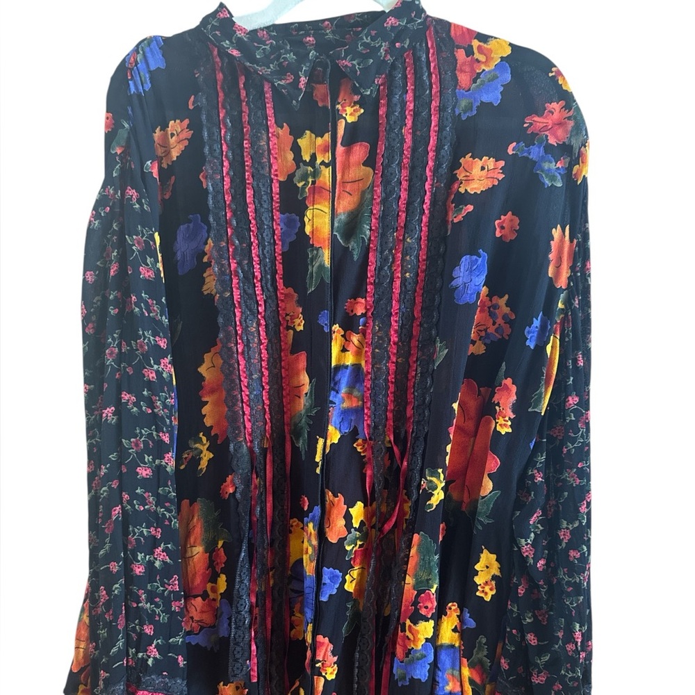 Chico’s Design Women’s Colorful Floral Sz‎ 3 Boho Peasant Dolman Sleeves Ribbons